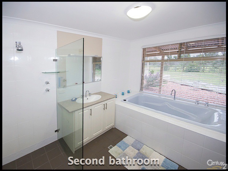 26 Leslie Road, Wandi WA 6167