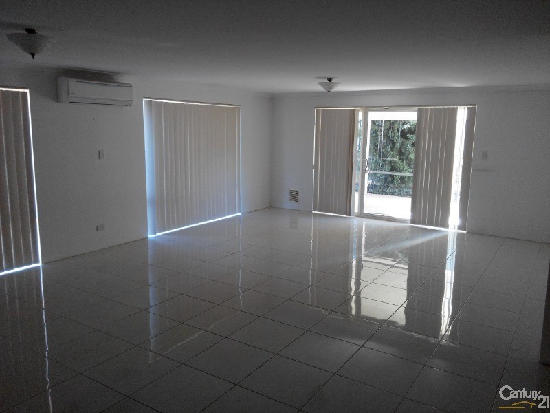 6 Taunton Mews, Leda WA 6170