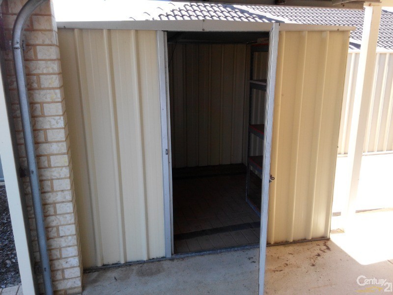 6 Taunton Mews, Leda WA 6170
