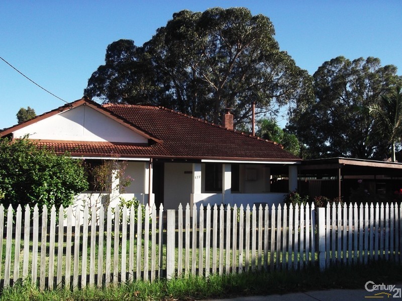 127 Forrest Road, Armadale WA 6112