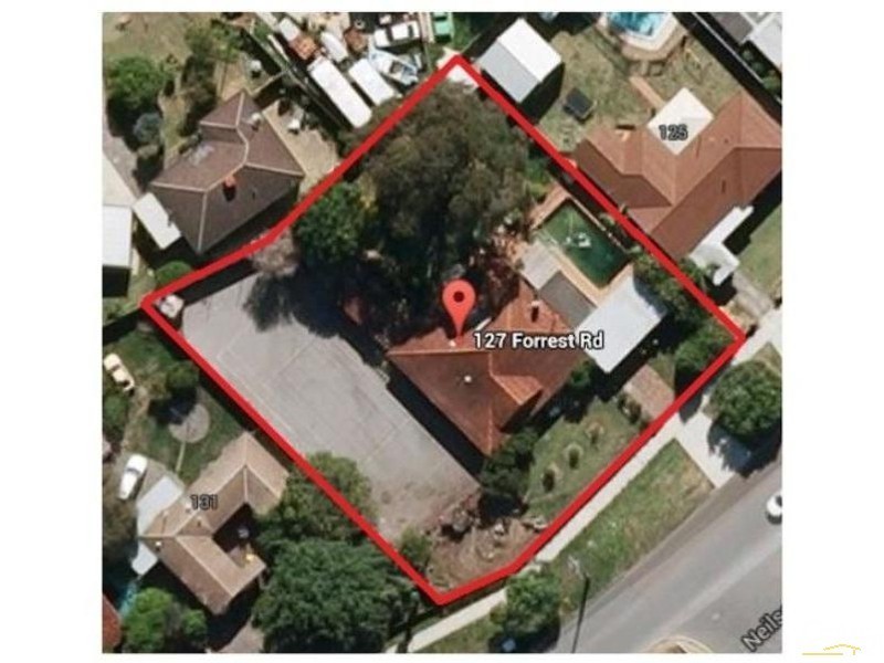 127 Forrest Road, Armadale WA 6112