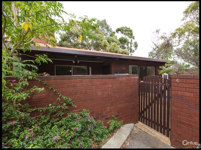 4-3 Marsh Road, Mount Richon WA 6112