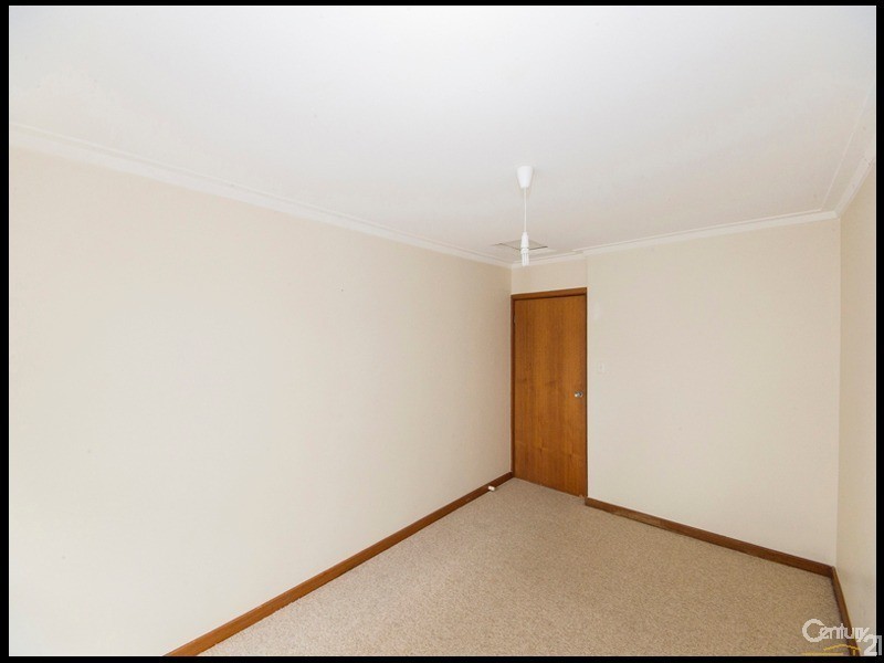 4-3 Marsh Road, Mount Richon WA 6112