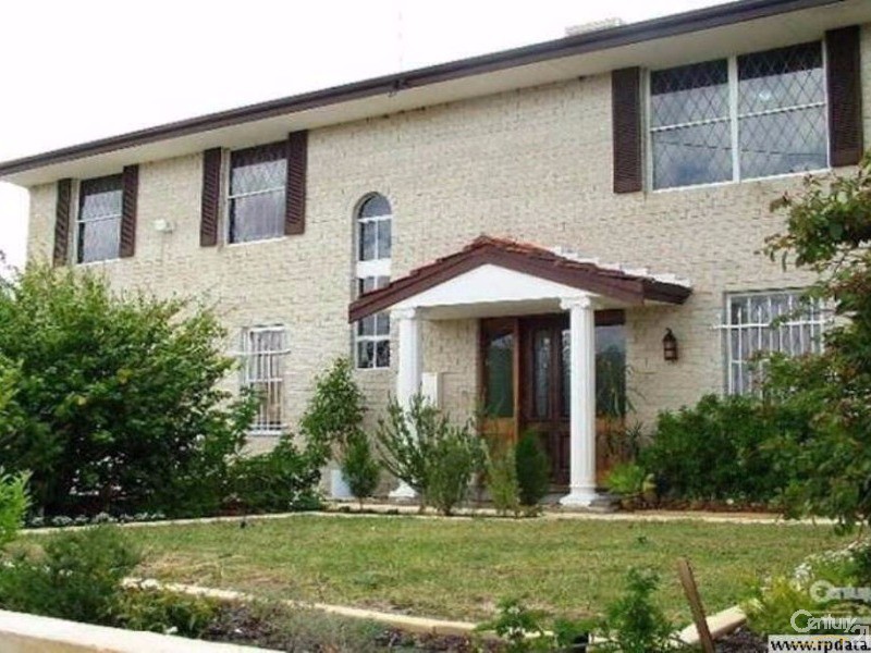 22 Carrick Road, Mount Richon WA 6112