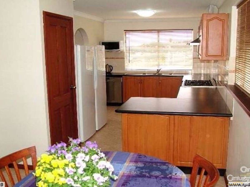 22 Carrick Road, Mount Richon WA 6112