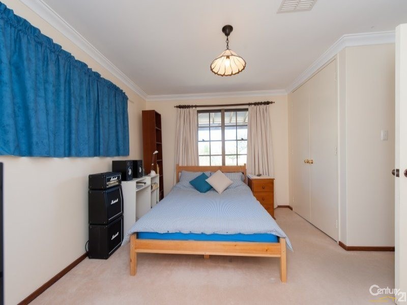 64 Congdon Way, Booragoon WA 6154
