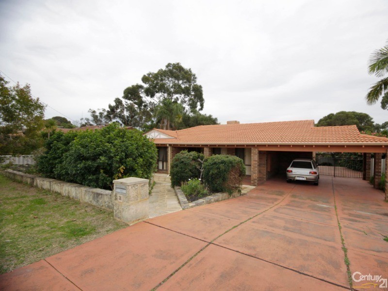 31 Gladstone Road, Leeming WA 6149