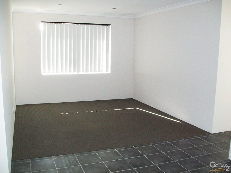 10 Erlon Way, Harrisdale WA 6112