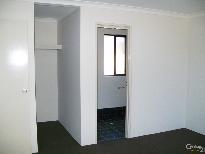 10 Erlon Way, Harrisdale WA 6112