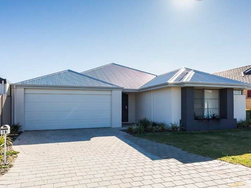 18 Petrona Crescent, Piara Waters WA 6112