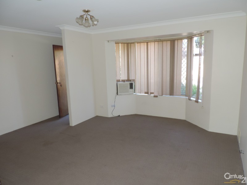 1-63 Third Avenue, Kelmscott WA 6111