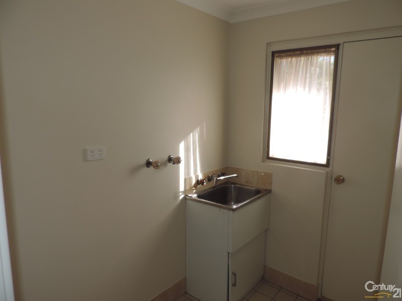 1-63 Third Avenue, Kelmscott WA 6111