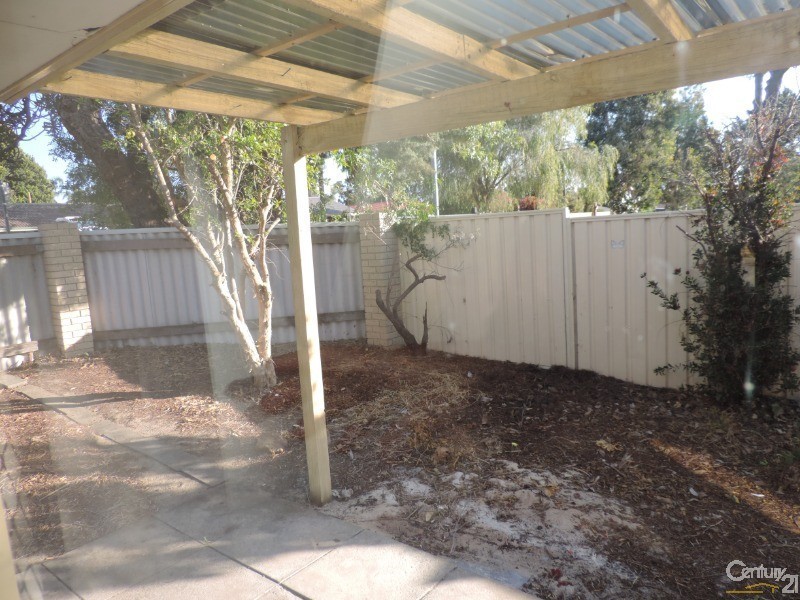 1-63 Third Avenue, Kelmscott WA 6111