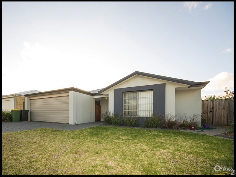 5 Rossiter Avenue, Piara Waters WA 6112