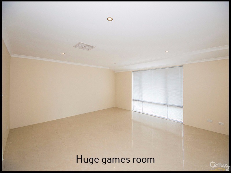 21 Lyrebird Loop, Seville Grove WA 6112