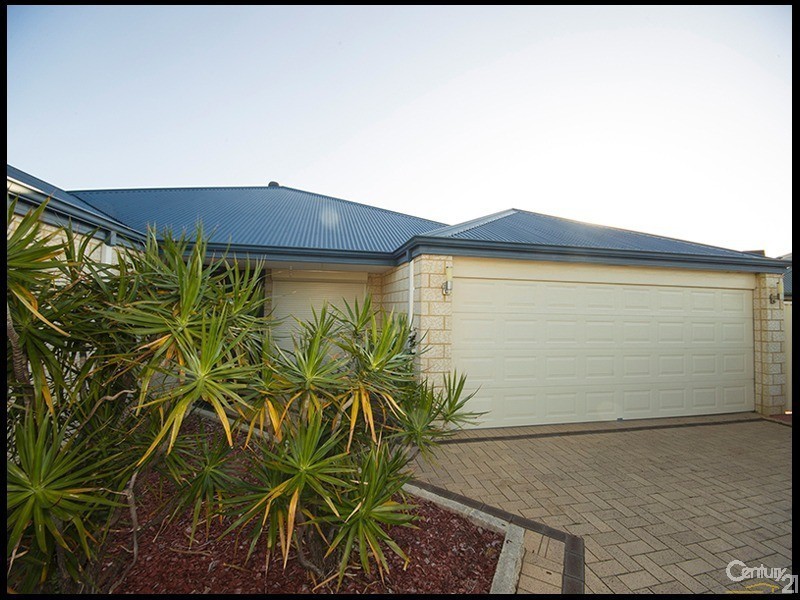 21 Lyrebird Loop, Seville Grove WA 6112