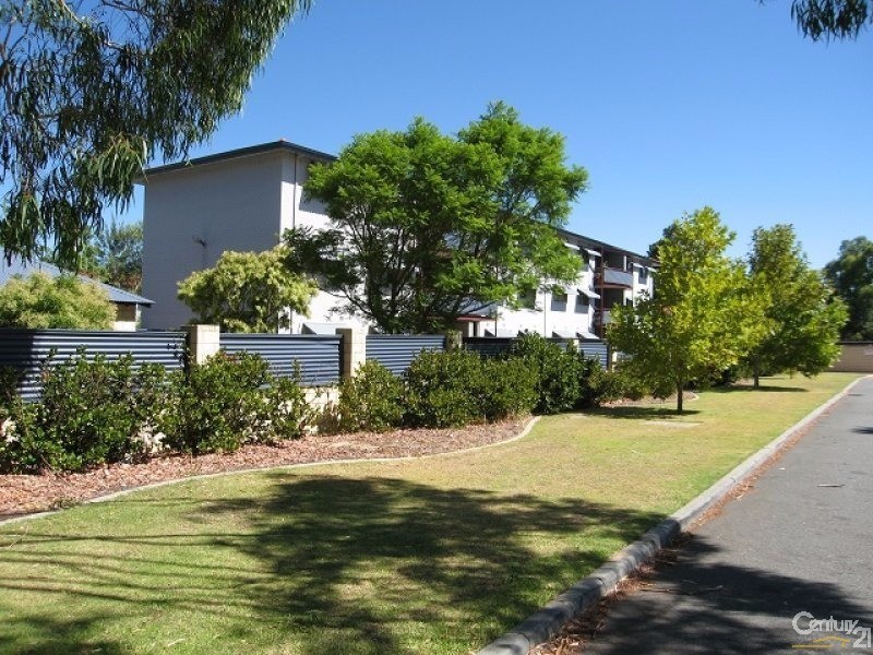 34/14 Coralie Court, Armadale WA 6112