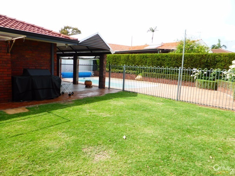 9 Ragamuffin Terrace, Willetton WA 6155