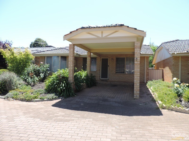 2-33  Brookside Avenue, Kelmscott WA 6111
