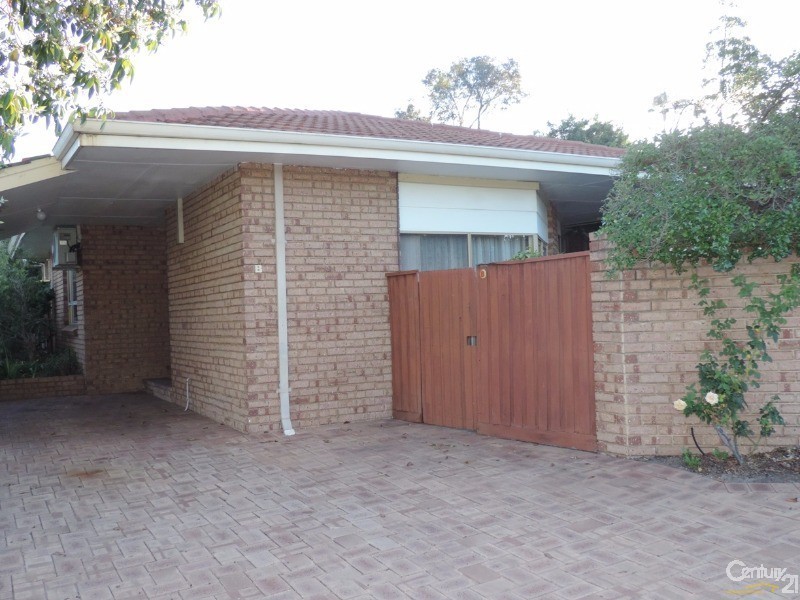 132B Beasley Road, Leeming WA 6149