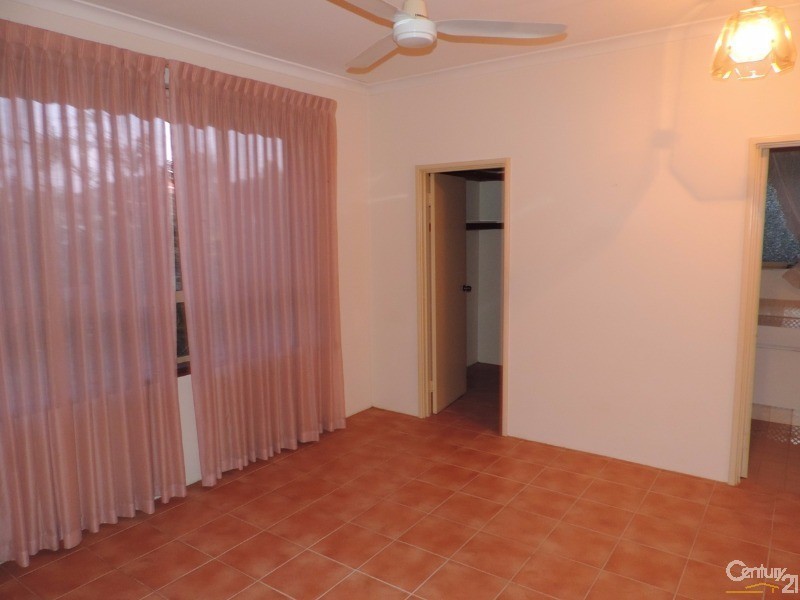 132B Beasley Road, Leeming WA 6149