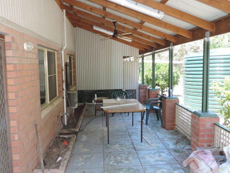 19 Howe Street, Bedfordale WA 6112