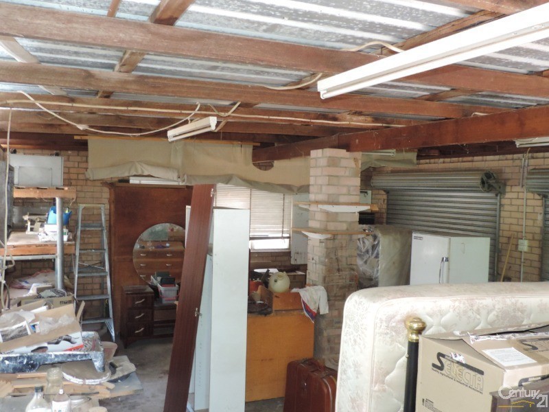 19 Howe Street, Bedfordale WA 6112