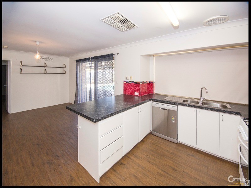 14 Jacana Place, Gosnells WA 6110