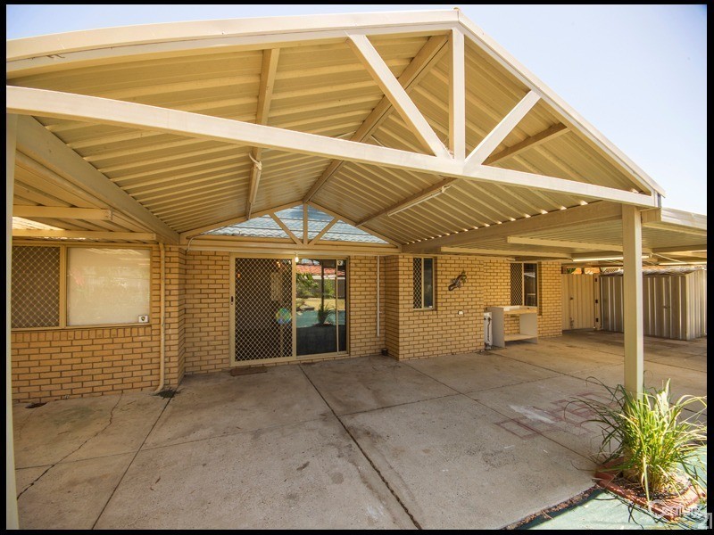 14 Jacana Place, Gosnells WA 6110