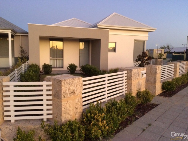 77 Lyon Road, Atwell WA 6164