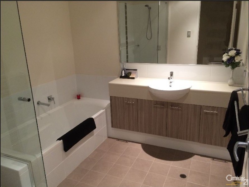 77 Lyon Road, Atwell WA 6164