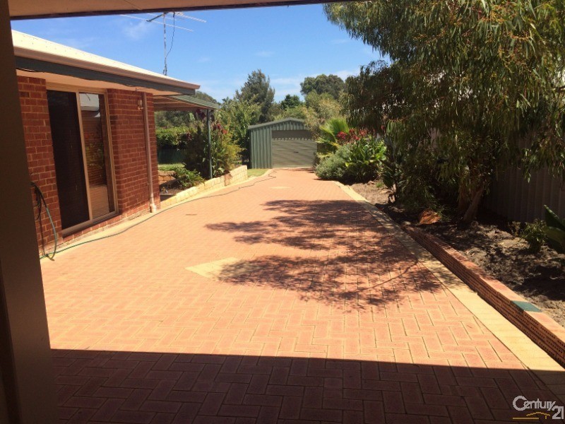 59 Pelican Ramble, Yangebup WA 6164