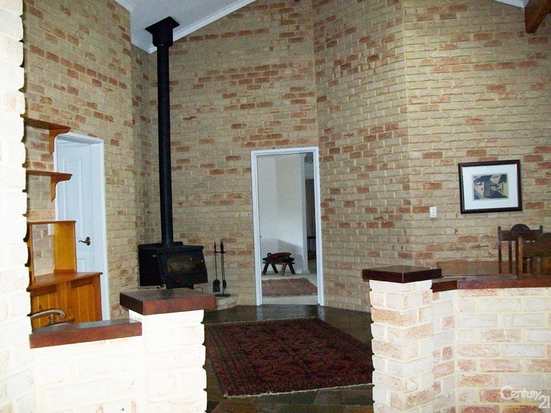 23 Timbrell Way, Leeming WA 6149