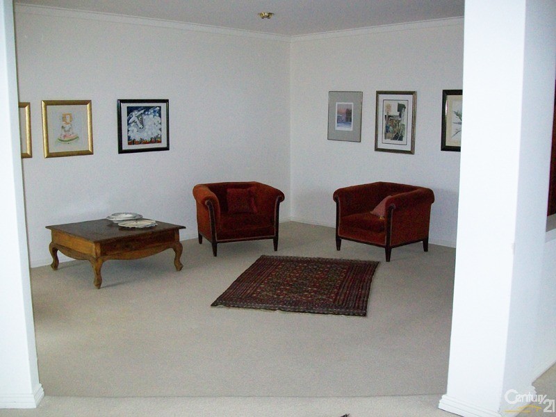 23 Timbrell Way, Leeming WA 6149