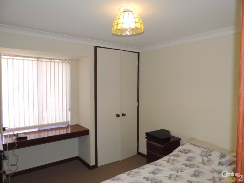 16 Hatfield Way, Booragoon WA 6154