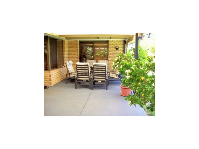 7 Britten Court, Collie WA 6225