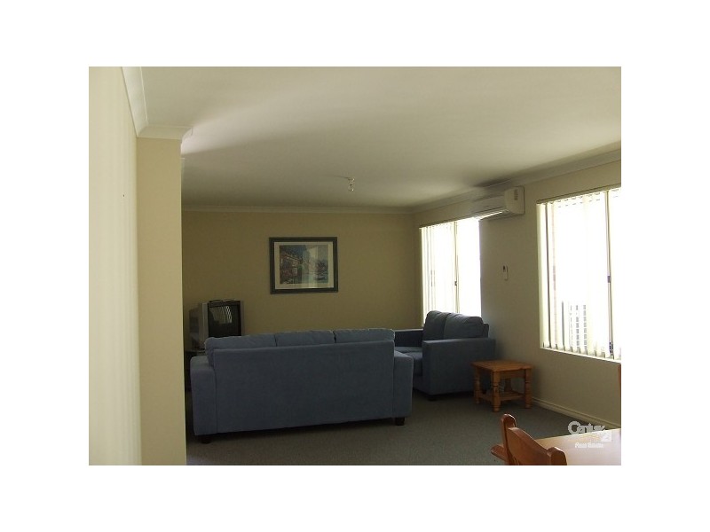 4/29 Throssel Street, Collie WA 6225