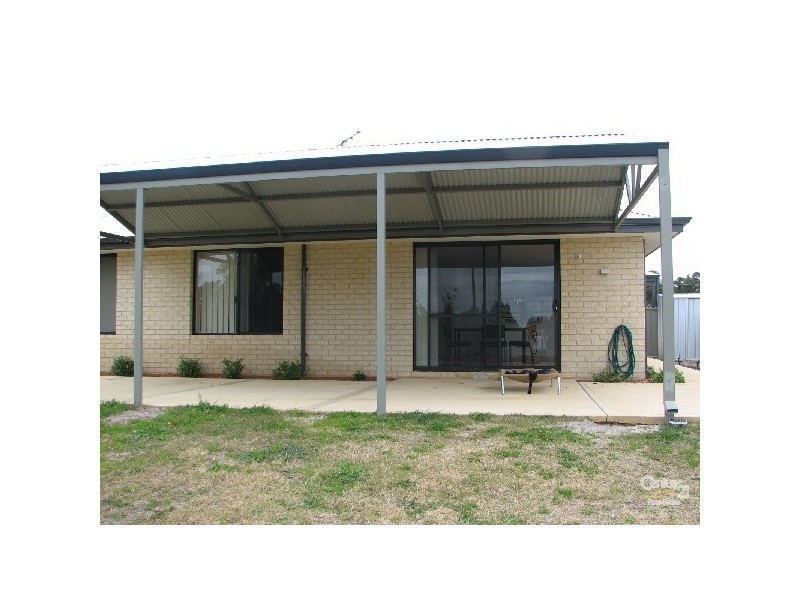 19 Robinia Rise, Collie WA 6225