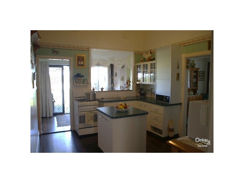 57 Venn Street, Collie WA 6225