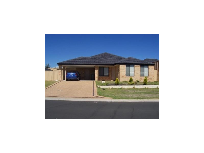 13 WORNT STREET, Dalyellup WA 6230