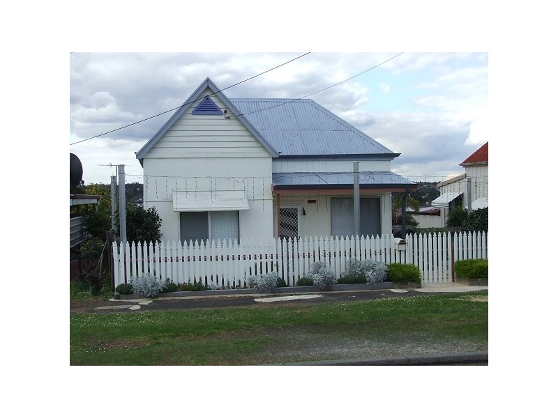 136 Wittenoom Street, Collie WA 6225