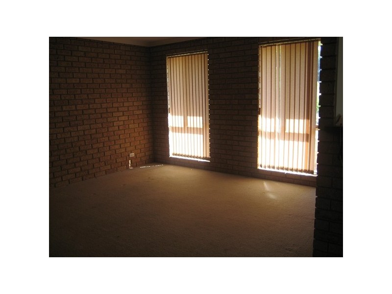 13 Cranbrook Way, Usher WA 6230