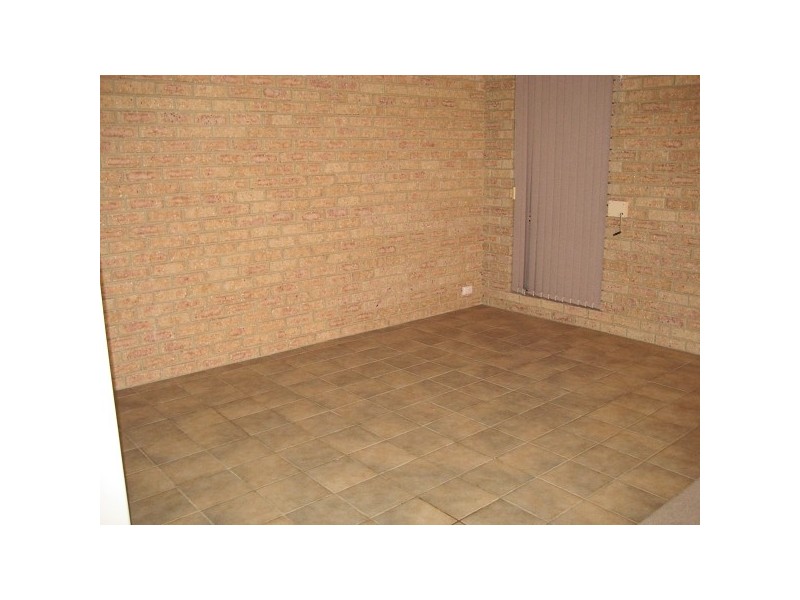 13 Cranbrook Way, Usher WA 6230