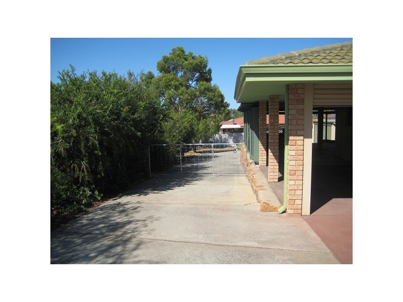 13 Cranbrook Way, Usher WA 6230