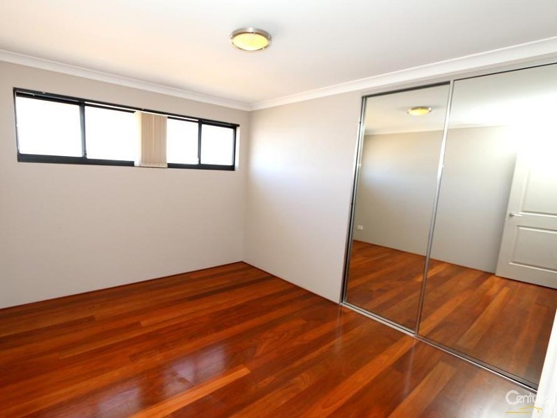 6 Lapwing Road, Dalyellup WA 6230
