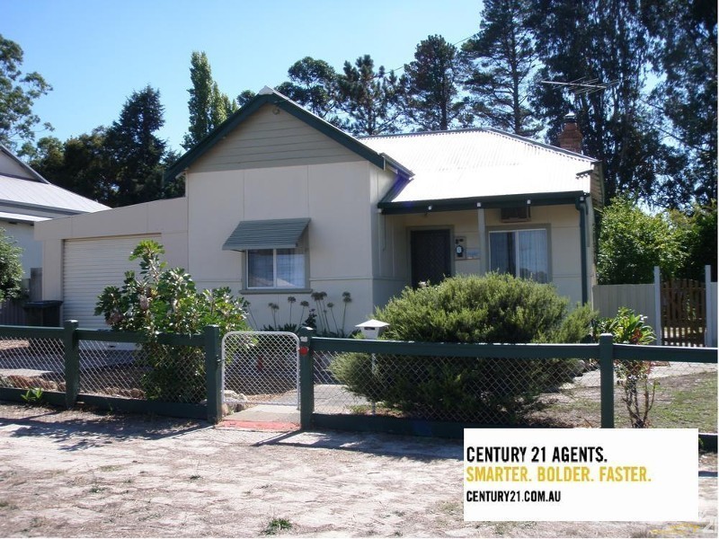 28 Hutton Street, Collie WA 6225