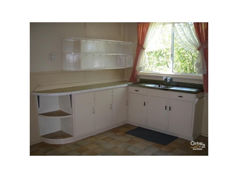 28 Hutton Street, Collie WA 6225