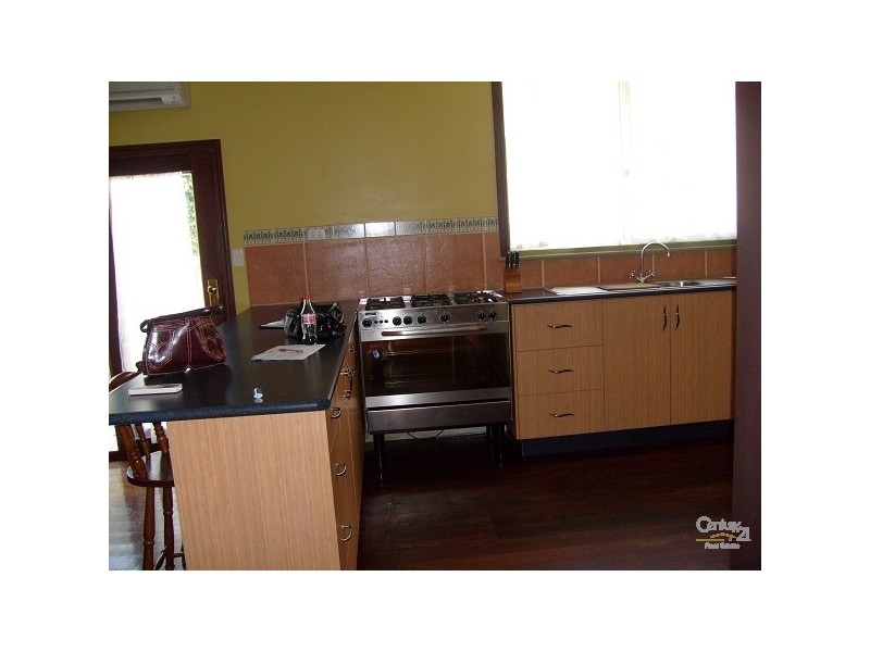 32 Porter Street, Collie WA 6225