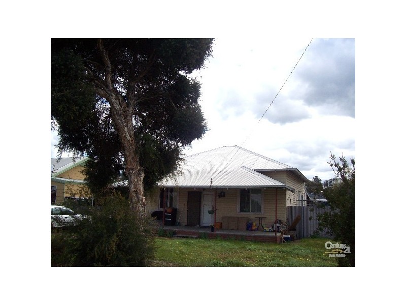 42 Raymond Street, Collie WA 6225