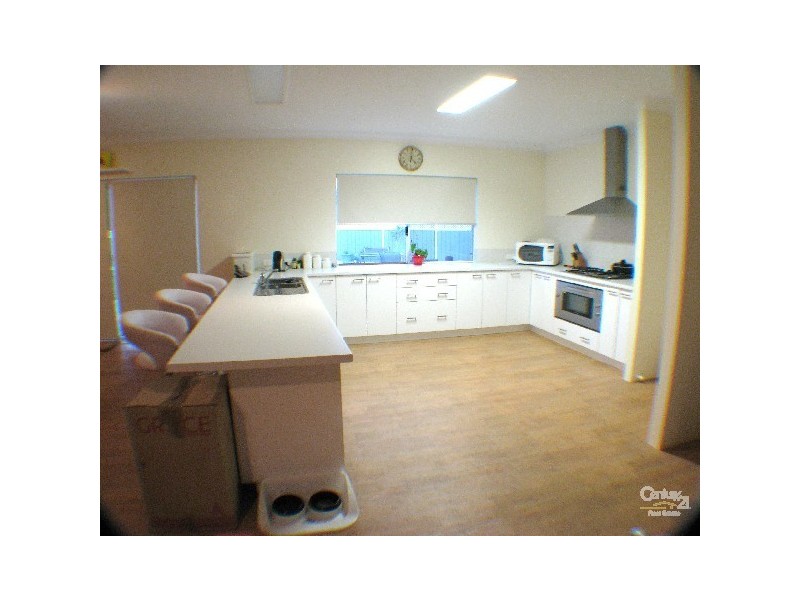 22 Leschenault Pde, Leschenault WA 6233